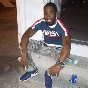 Meet your Posher, Malik